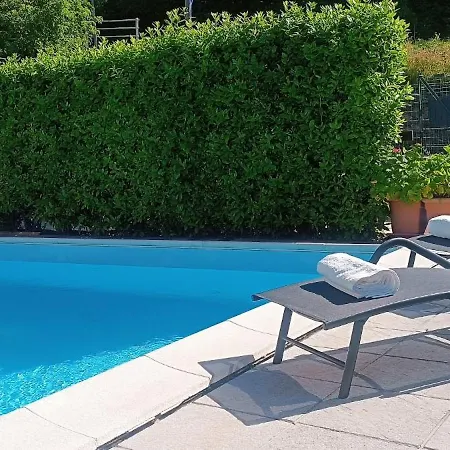 アパート Resicence Solare Con Piscina 2